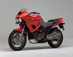 Yamaha TDM850